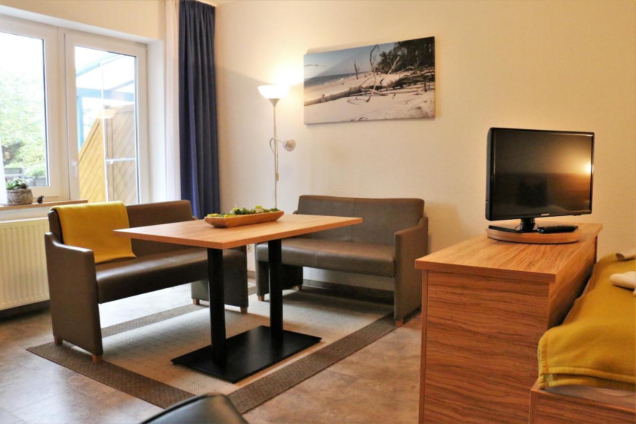 Gruenblau Relax Pension & Apartments Rostock Ngoại thất bức ảnh