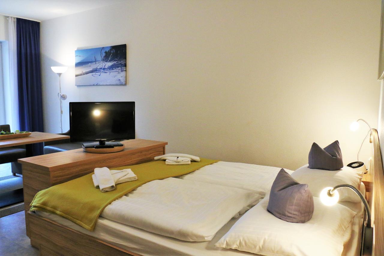Gruenblau Relax Pension & Apartments Rostock Ngoại thất bức ảnh